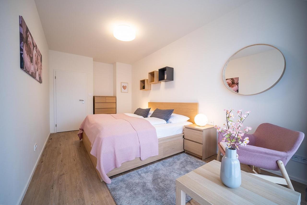 Apartman Lipnoport Lipno nad Vltavou Exterior foto